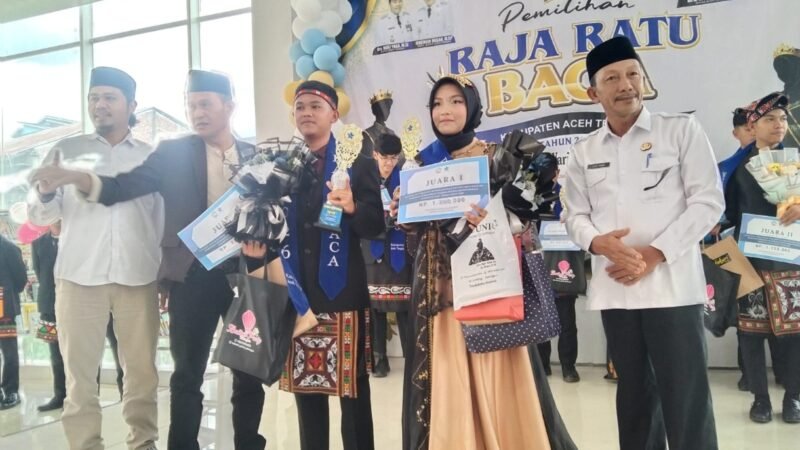 Naufal Khalis Munthe dan Lintang Heriska Terpilih sebagai Raja dan Ratu Baca Aceh Tengah 2026 