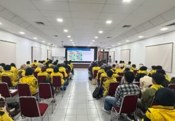 Geologist Bagikan Pengalaman Kerja di Tambang Emas Saat Kuliah Tamu di Prodi Teknik Geologi USK