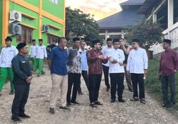 Kunjungi Dayah Darul Quran Aceh, Tenaga Ahli Menag RI Ajak Santri Istiqamah Menghafal Al-Qur’an